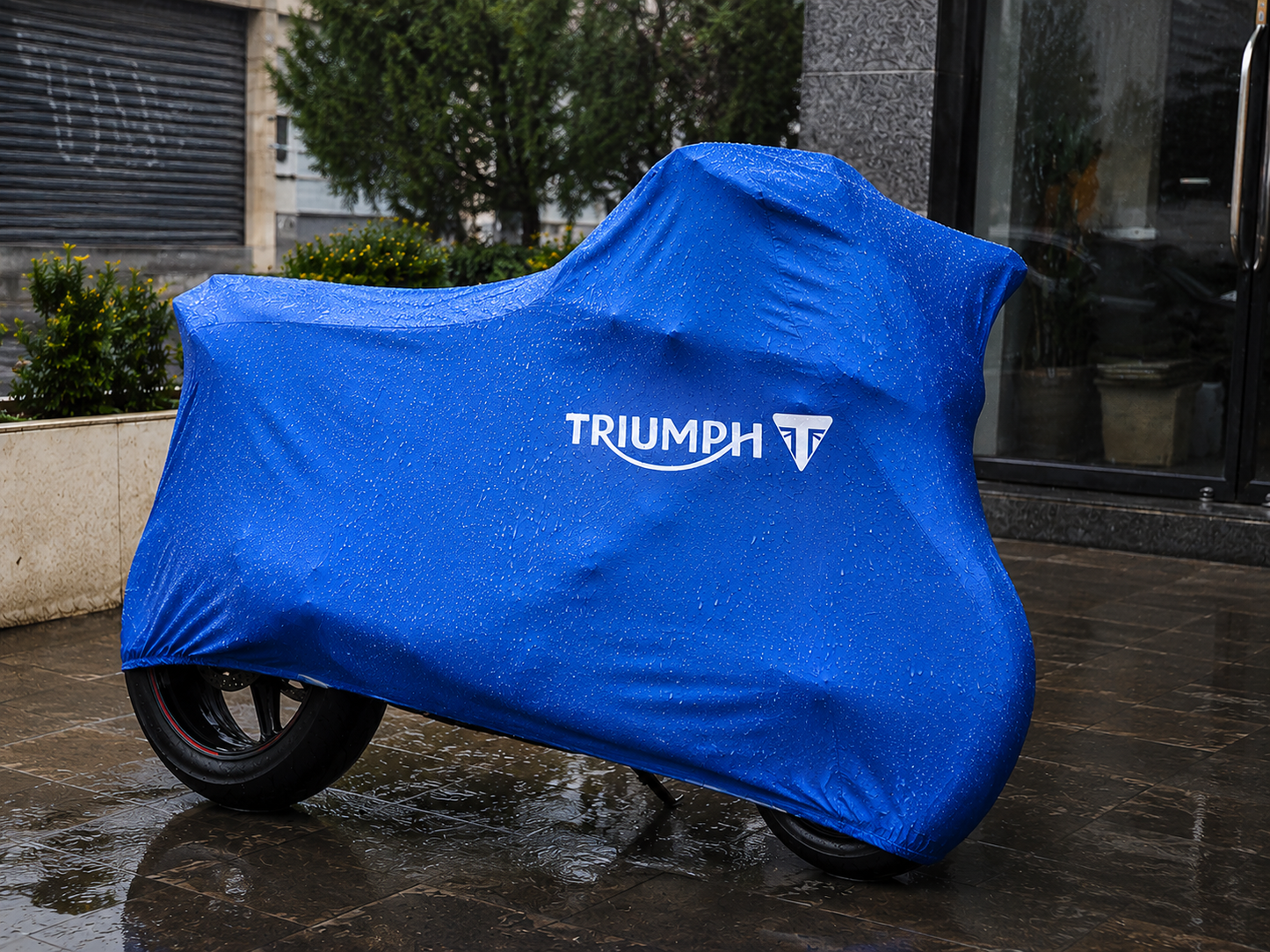 Triumph Motorcycle Protective Outdoor Cover – Rain, Sun & Dust Resistant